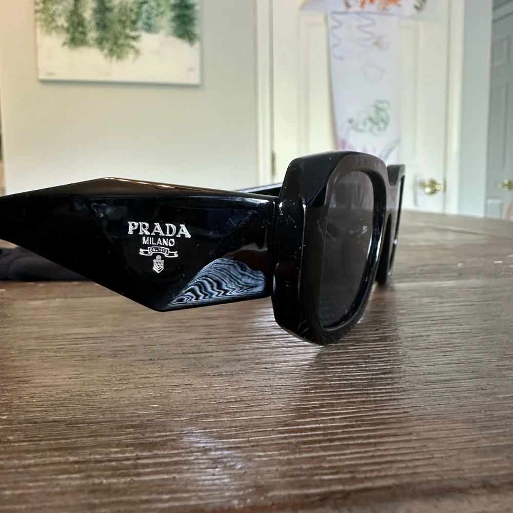 Prada Glossy Black Sunglasses - Picture 3 of 5